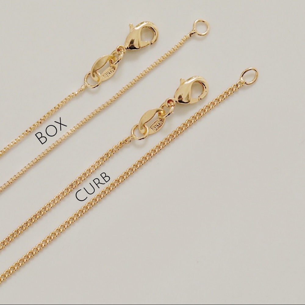 Heart Locket Necklace | 18k Gold Filled - Picture 9 of 10